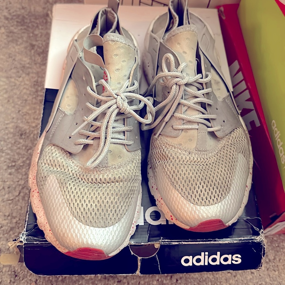 Grey and Red splatter Nike AIR shoes